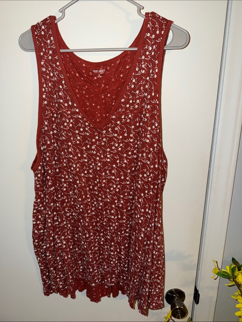 True Craft Rust Red Floral V-Neck Tank